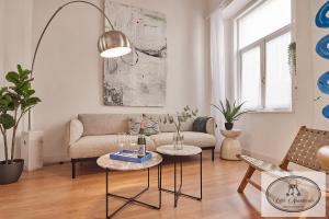 Część wypoczynkowa w obiekcie La Linda Little Apartments