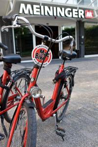 Jízda na kole v ubytování MEININGER Hotel Amsterdam City West nebo okolí