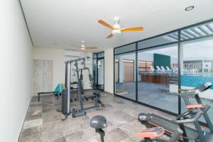 Γυμναστήριο ή/και όργανα γυμναστικής στο Estudio nuevo y cómodo