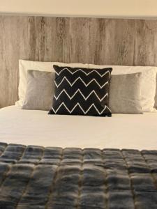 Un pat sau paturi într-o cameră la Vale Da Misarela