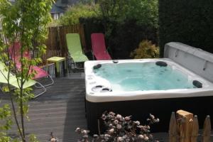 Zdjęcie z galerii obiektu La Cambuziere GITE AVEC SPA w mieście St Victor la Riviere