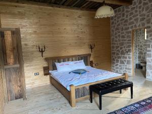 Gallery image of Casa Batraneasca - Domeniul Valea lupilor in Şirnea +1 photo