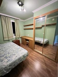Postel nebo postele na pokoji v ubytování Centro Alicante apartamento entero