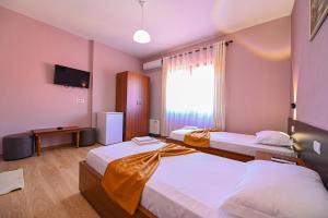 Billede fra billedgalleriet på Hotel Epoka i Shkodër + 51 billeder