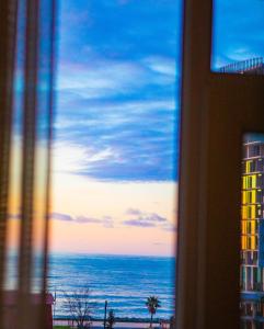 Foto de la galería de Beach House en Batumi
