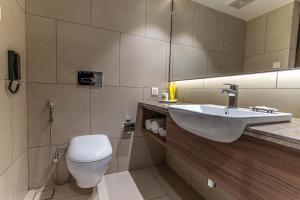 Ванная комната в Nanu Beach Resort & Spa