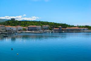 Afbeelding uit fotogalerij van Hotel Art in Senj