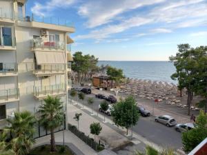 a view of the ocean from a building at Sea View Mario's Studio in Sakës