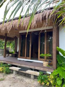 Fotografie z fotogalerie ubytování Bayay Esteria Homestay 2 v destinaci Catagnan