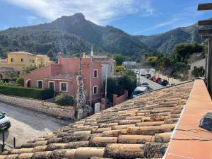 a view from the roof of a house at META VOLANTE in Sagra