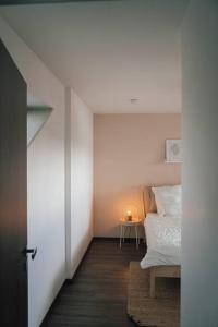 Postel nebo postele na pokoji v ubytování Gemütliche Wohnung nahe Kurpark