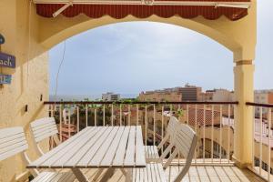 A balcony or terrace at Apartamento Mare Nostrum