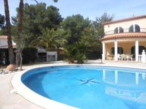 Fotografie z fotogalerie ubytování VILLA SALVADOR v destinaci Les tres Cales