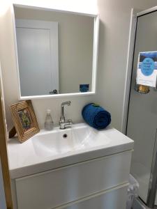 ユクルーレットにあるLucky Creek Guest Suiteのギャラリーの写真 +3枚の写真