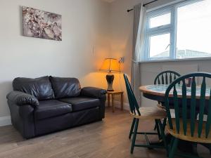 恩尼斯克朗Enniscrone - AitEabha Country Cottage的相册照片