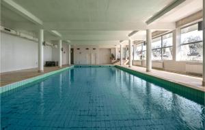Bazén v ubytování Gorgeous Apartment In Martinski With Indoor Swimming Pool nebo v jeho okolí