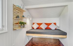 Ένα ή περισσότερα κρεβάτια σε δωμάτιο στο Beautiful Home In Ebeltoft With Wifi