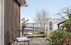 Μπαλκόνι ή βεράντα στο Awesome Home In Snekkersten With Wifi