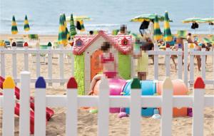 Pláž u apartmánu + 31 fotografií