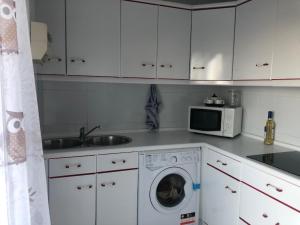 A kitchen or kitchenette at Bella vista Még 12 kép