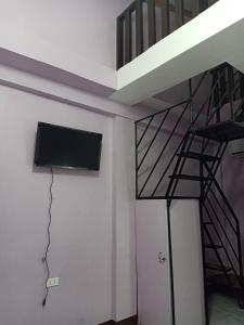 TV a/nebo společenská místnost v ubytování Stella'z guesthouse