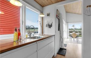 Φωτογραφία από το άλμπουμ του 2 Bedroom Stunning Home In Gudhjem σε Gudhjem