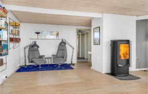 Χώρος καθιστικού στο Lovely Home In Ebeltoft With Wifi