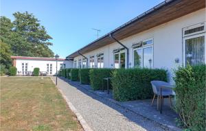Zahrada ubytování Pet Friendly Apartment In Allinge