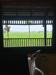 A bathroom at Bantunglom Resort