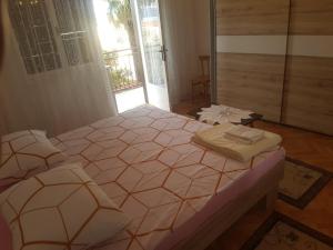Posteľ alebo postele v izbe v ubytovaní Apartman Zaric