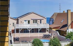 Budova, kde se apartmán nachází + 8 fotografií