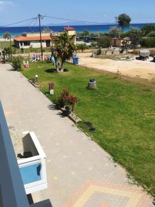 Nea Potidaea şehrindeki Seaview Aparthotel tesisine ait fotoğraf galerisinden bir görsel