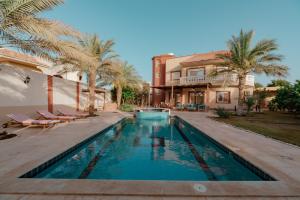 Πισίνα στο ή κοντά στο Luxury private villa with pool