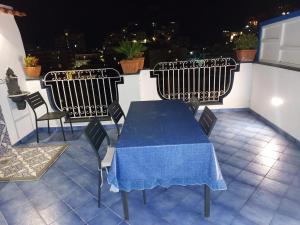 Балкон или терраса в Levante - lovely flat with terrace & sea view