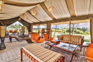 Chamba Camp Diskit的休息区