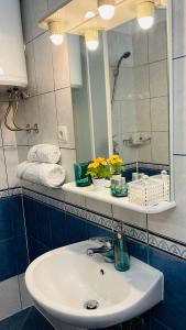 Koupelna v ubytování Apartmens and Rooms Madunic V + 37 fotografií