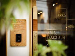 Majutusasutuses Soli Hospitale 宿里旅行舍 olev sertifikaat, autasu, silt või muu dokument