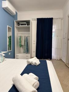 A bed or beds in a room at Casa Onofrio Tropea