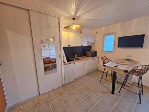Kuchyň nebo kuchyňský kout v ubytování Casa Punta Di Vista