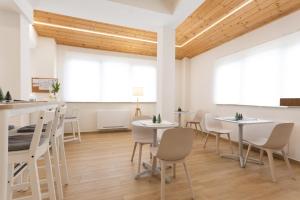 Posezení v ubytování B&B La Camia + 22 fotografií