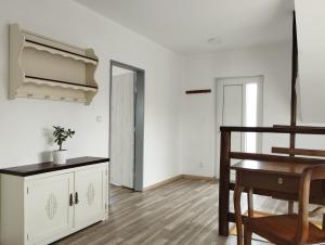 Kuchyňa alebo kuchynka v ubytovaní Apartmány Svatá