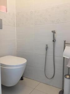 Een badkamer bij Parc des Expositions Paris Porte de Versailles