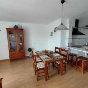 Zdjęcie z galerii obiektu Apartamento naturista en urbanización naturista en primera línea del mar y de la playa naturista de Vera w mieście Vera