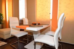 A seating area at Angel's Apartment