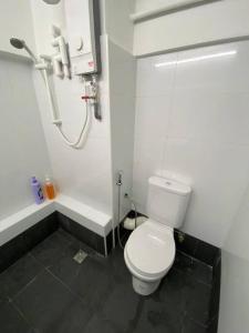 Bany a 4PAX near USM n Pantai Hospital n PISA SPI CE ARENA