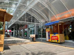 Supermercat o altres botigues de l'apartament o a prop