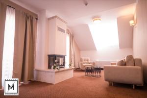 Galeriebild der Unterkunft Martini Restaurant & Cazare in Sebeşel