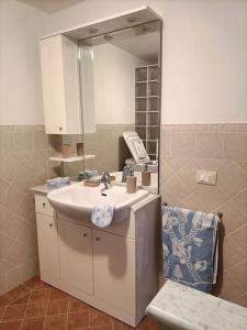 Koupelna v ubytování Locazione turistica La Gesualda