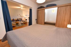 Postel nebo postele na pokoji v ubytování Haus "Luv und Lee" Appartement LUV29