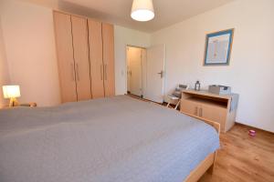 Postel nebo postele na pokoji v ubytování Haus "Luv und Lee" Appartement LUV29